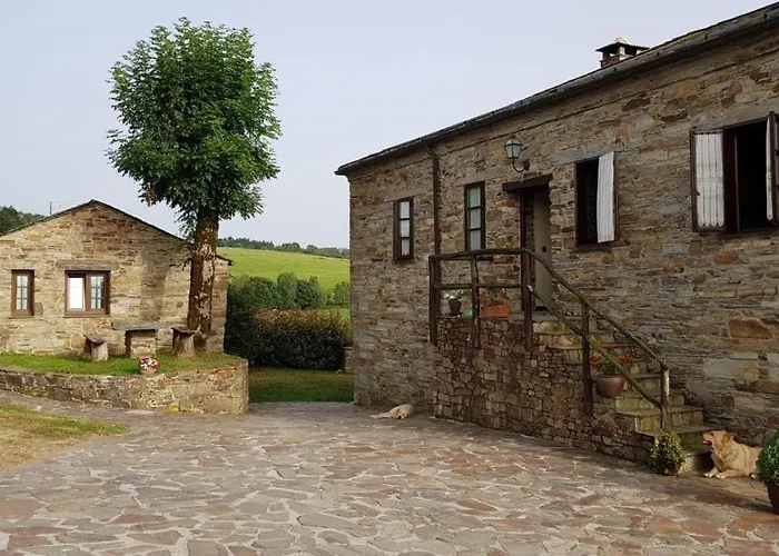 Rurales Casa Do Cabo * Vega de Logares